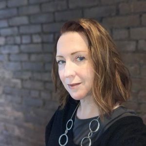 Meet your Posher, Karin louise